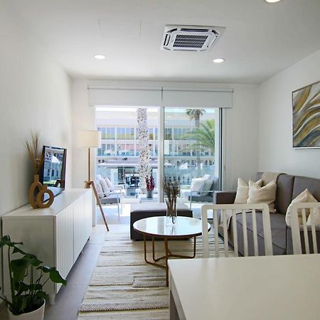 Phaedrus Living: Seaview Luxury Flat Limnaria 114 Apartamento Pafos Exterior foto