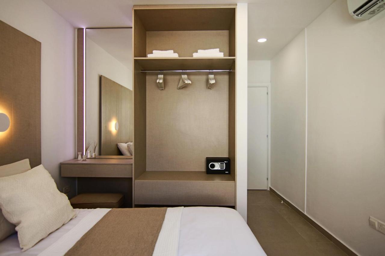 Phaedrus Living: Seaview Luxury Flat Limnaria 114 Apartamento Pafos Exterior foto